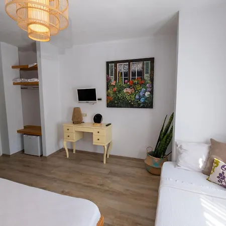 Hotel Posthane Tenedos