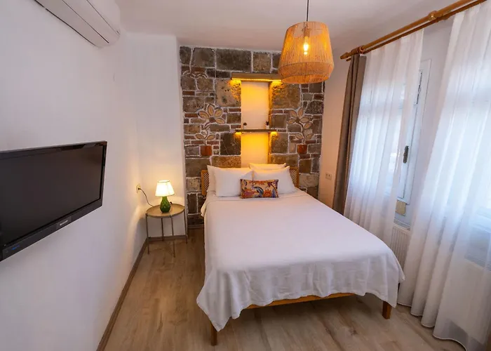 Posthane 博兹贾阿达岛